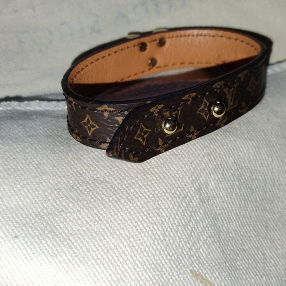 Louis Vuitton Monogram Leather Bracelet with Gold Accent - Picture 4 of 13